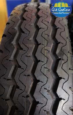 195R14C 106/104R 8PR Onyx NY-05